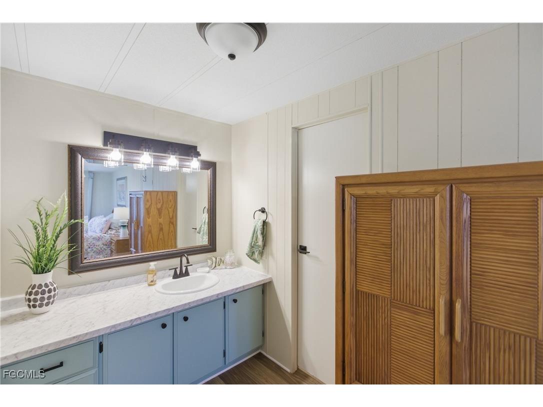 515 Blossom Court North Fort Myers FL 33917 2025017007 image21