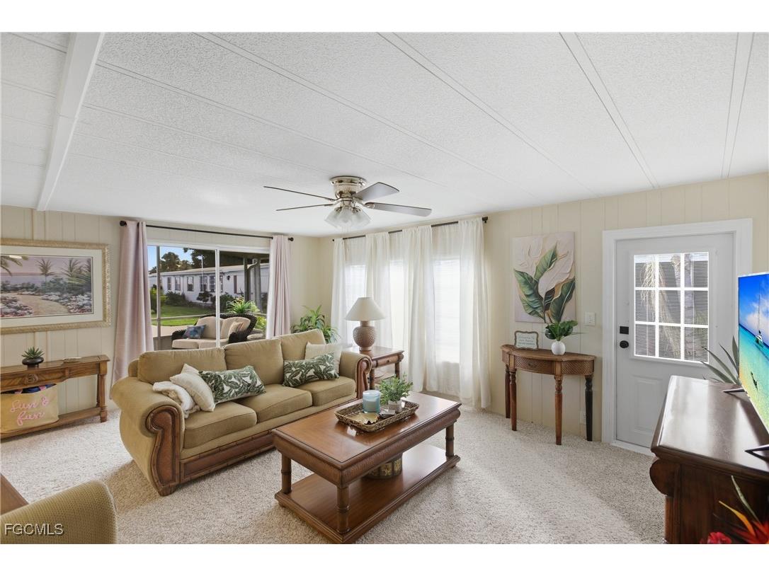 515 Blossom Court North Fort Myers FL 33917 2025017007 image24