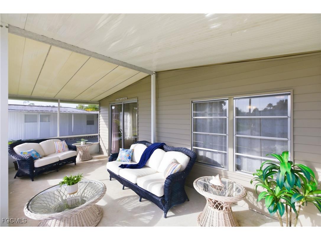 515 Blossom Court North Fort Myers FL 33917 2025017007 image26