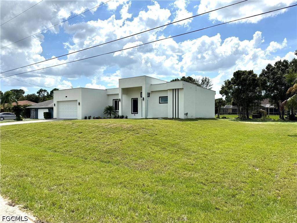 515 Broadway Avenue Lehigh Acres FL 33972 2026019908 image3