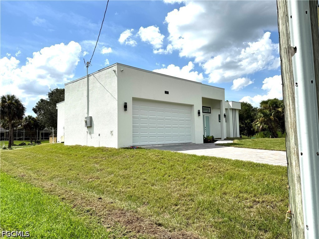 515 Broadway Avenue Lehigh Acres FL 33972 2026019908 image4