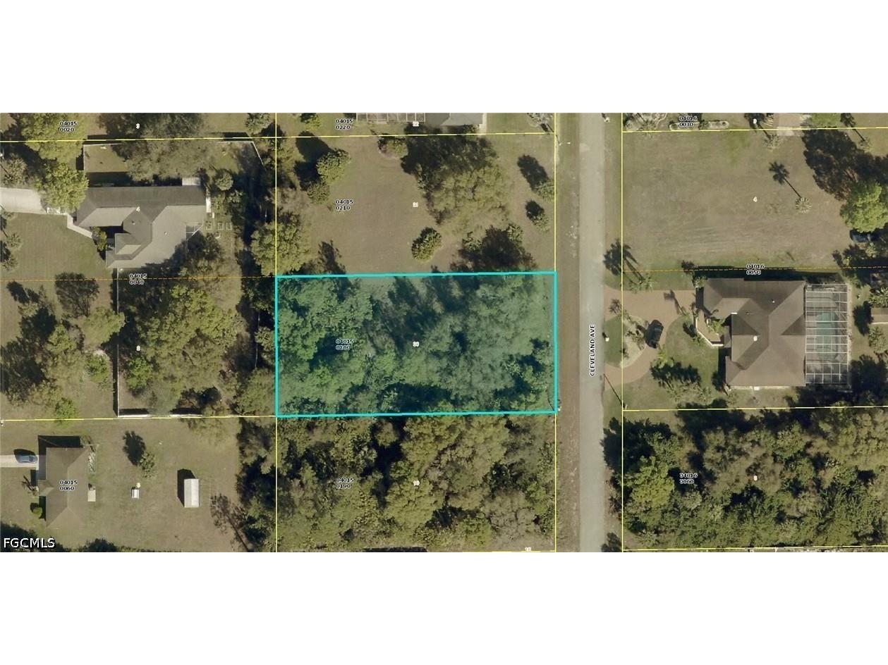 515 Cleveland Avenue Lehigh Acres FL 33972 2025017435 image1