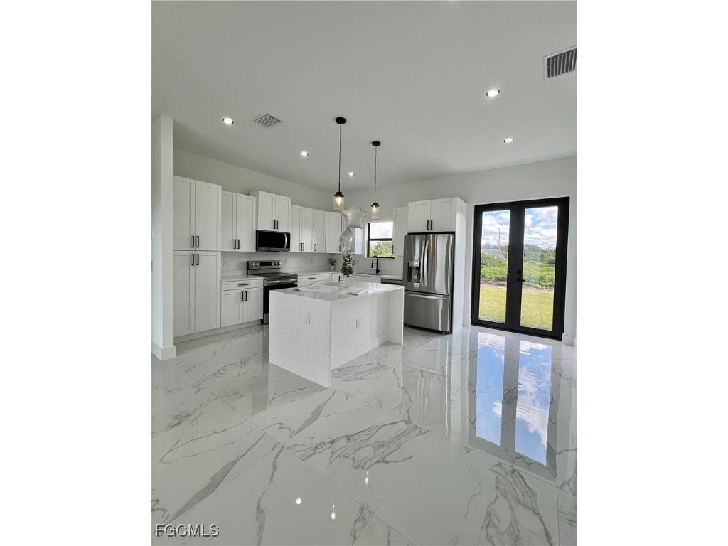 515 Croydon Avenue S Lehigh Acres FL 33974 2025016213 image12