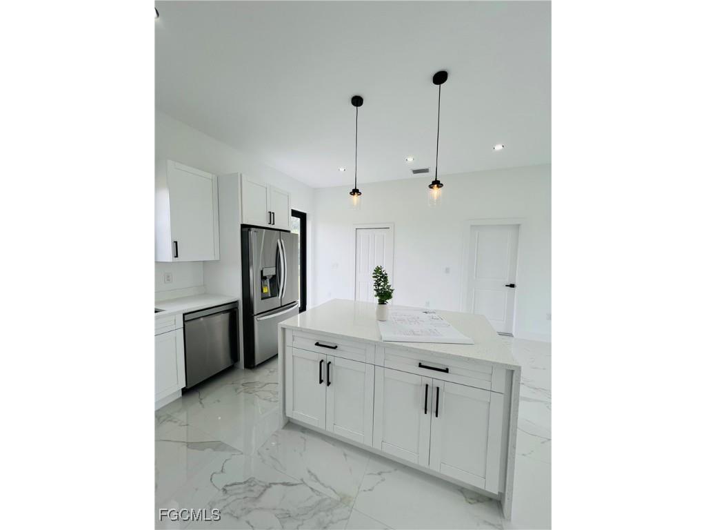 515 Croydon Avenue S Lehigh Acres FL 33974 2025016213 image13