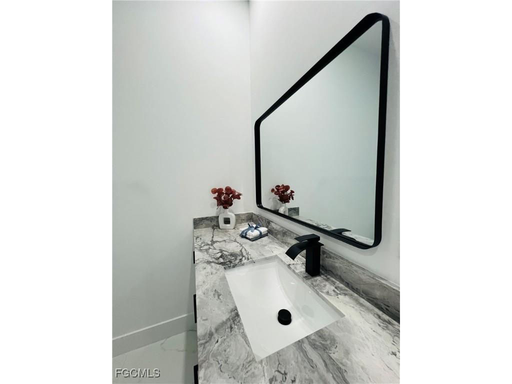 515 Croydon Avenue S Lehigh Acres FL 33974 2025016213 image19