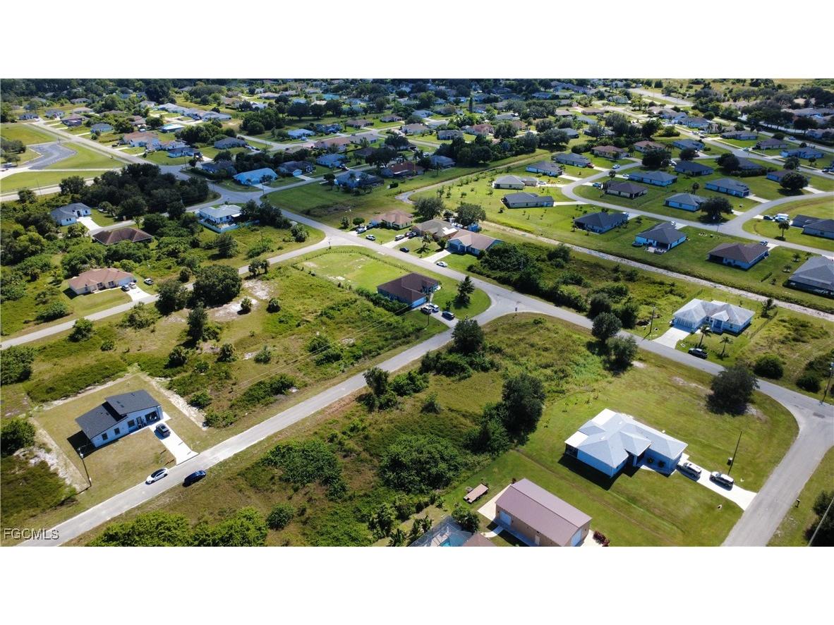 515 Croydon Avenue S Lehigh Acres FL 33974 2025016213 image21