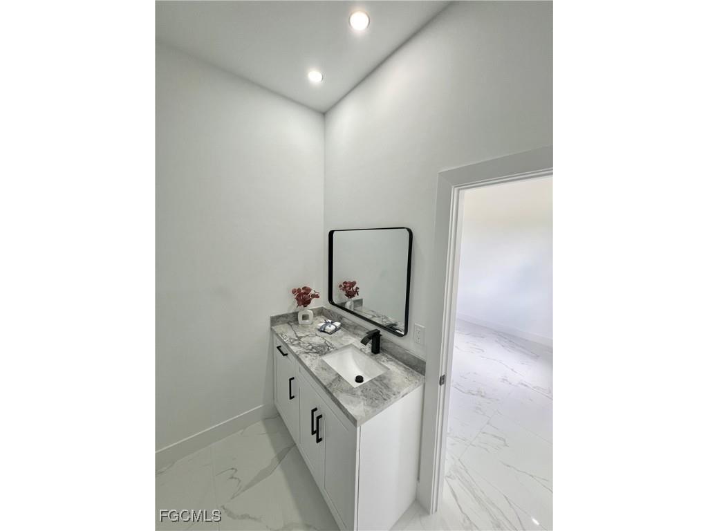 515 Croydon Avenue S Lehigh Acres FL 33974 2025016213 image29