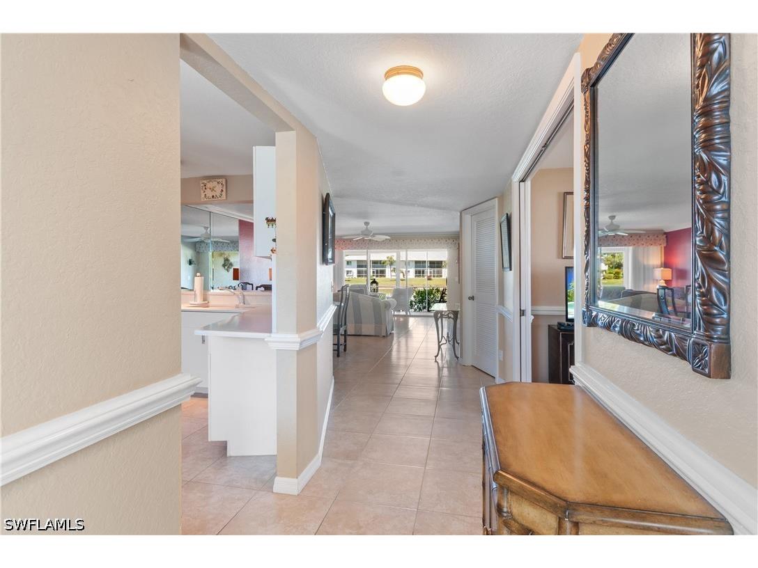 515 Gabriel Circle #1901 Naples FL 34104 226012290 image1
