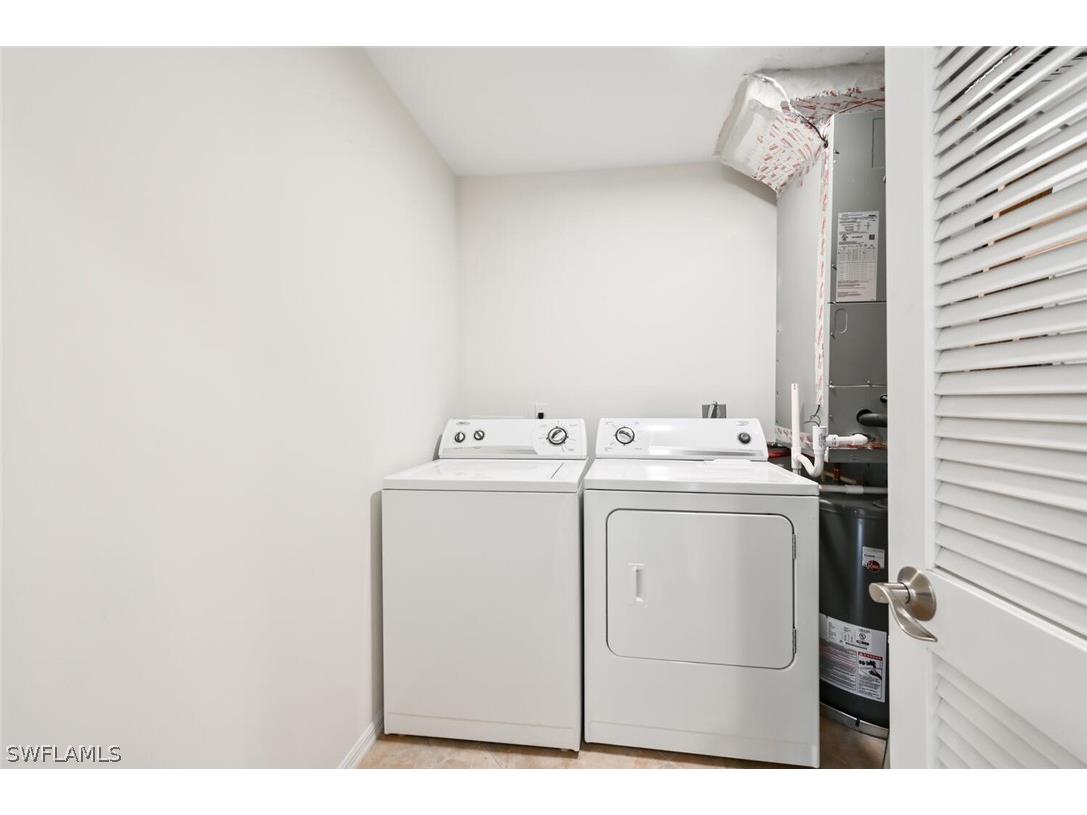 515 Gabriel Circle #1910 Naples FL 34104 226007510 image16