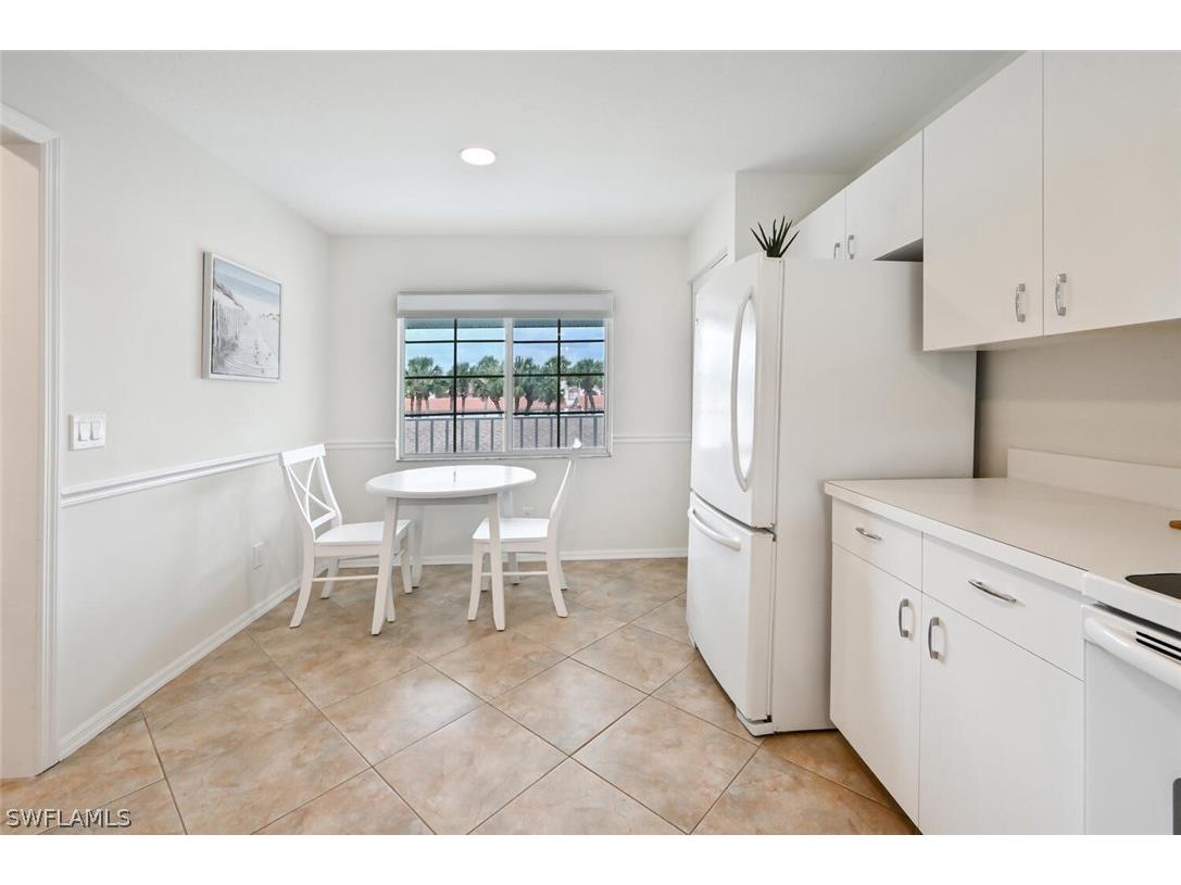 515 Gabriel Circle #1910 Naples FL 34104 226007510 image9