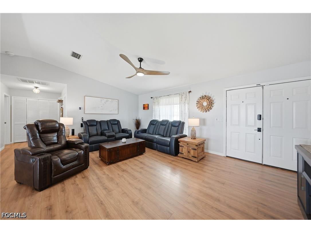 515 Gleason Parkway Cape Coral FL 33914 2026022319 image3