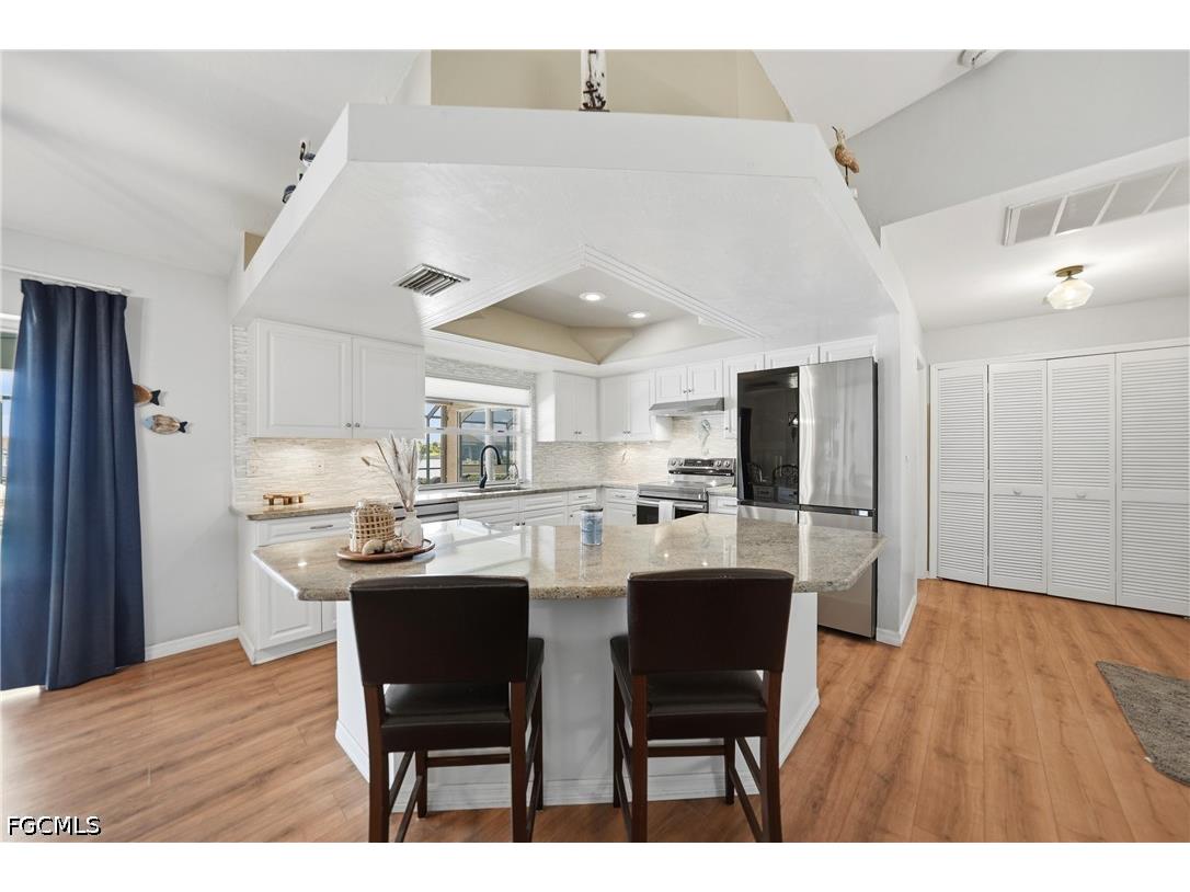 515 Gleason Parkway Cape Coral FL 33914 2026022319 image5