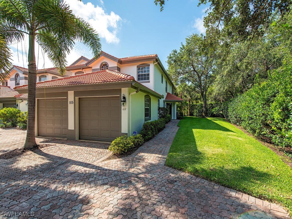 515 Laguna Royale Boulevard #102 Naples FL 34119 222041710 image1