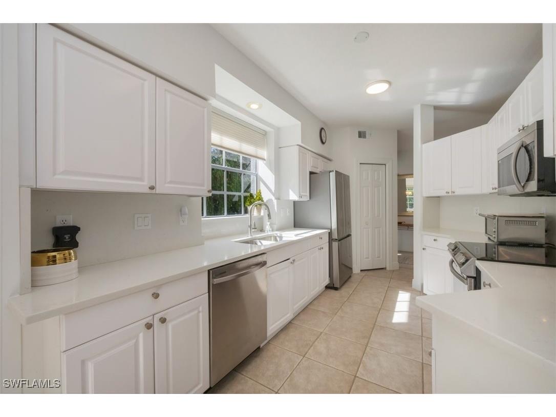 515 Laguna Royale Boulevard #102 Naples FL 34119 225076929 image11