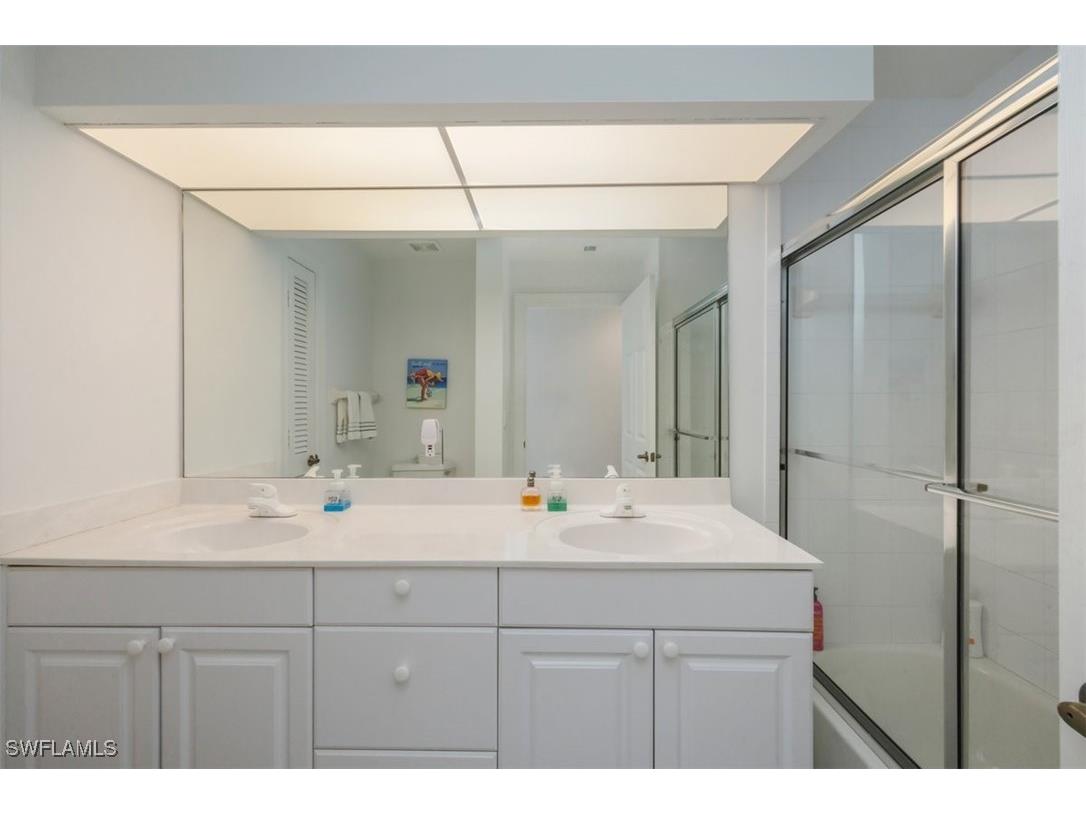 515 Laguna Royale Boulevard #102 Naples FL 34119 225076929 image22