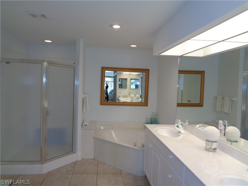 515 Laguna Royale Boulevard #102 Naples FL 34119 226009731 image22