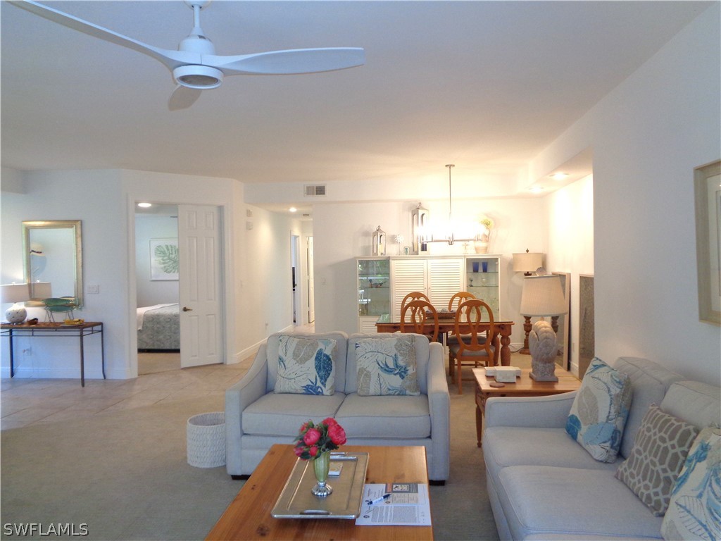 515 Laguna Royale Boulevard #102 Naples FL 34119 226009731 image7