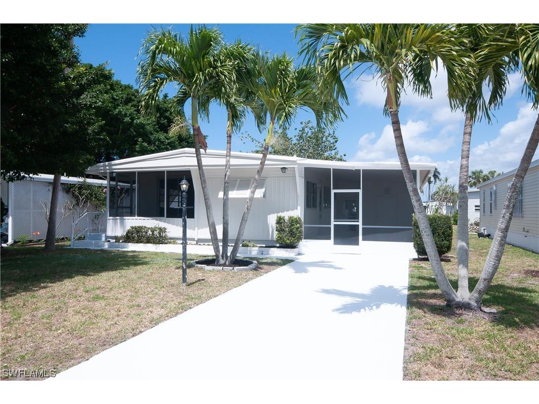 515 Riviera Boulevard E Naples FL 34112 223026976 image1