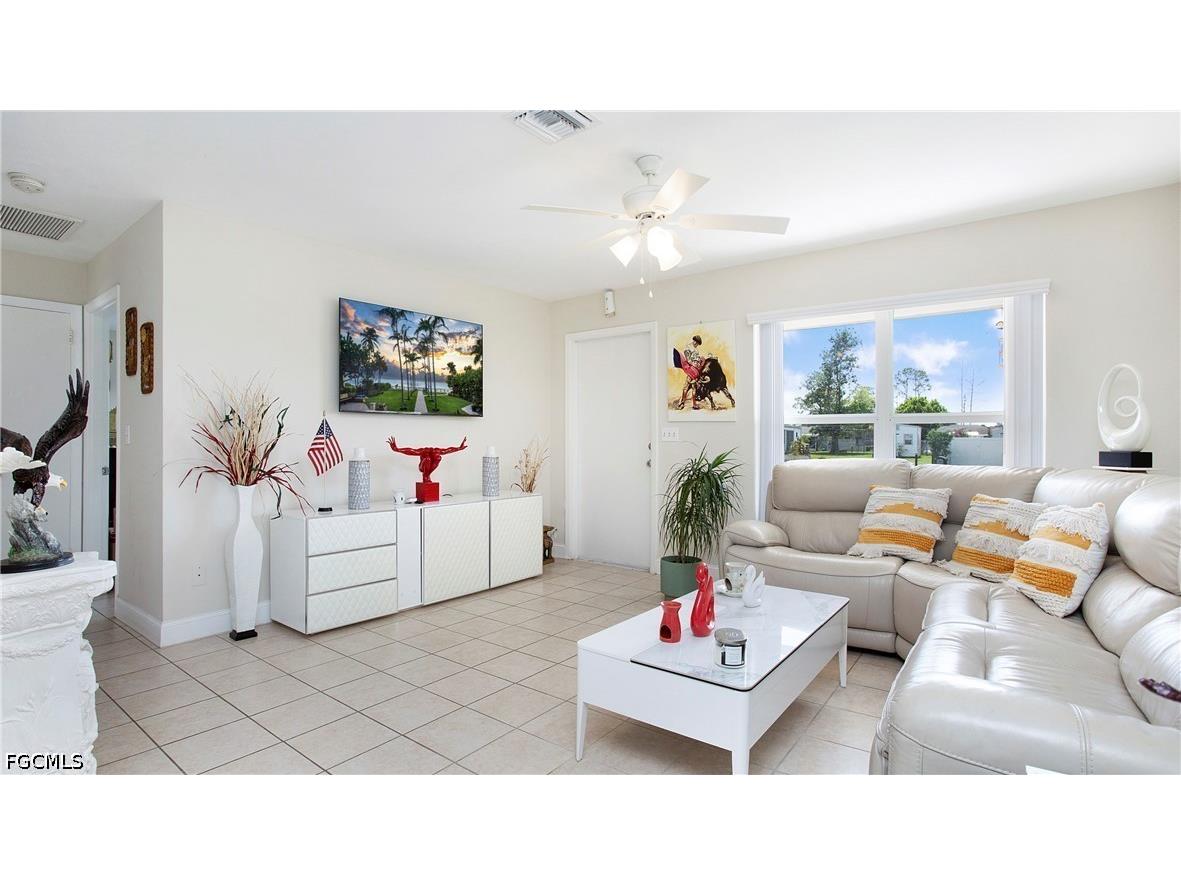 515 York Road Lehigh Acres FL 33936 2026029601 image4