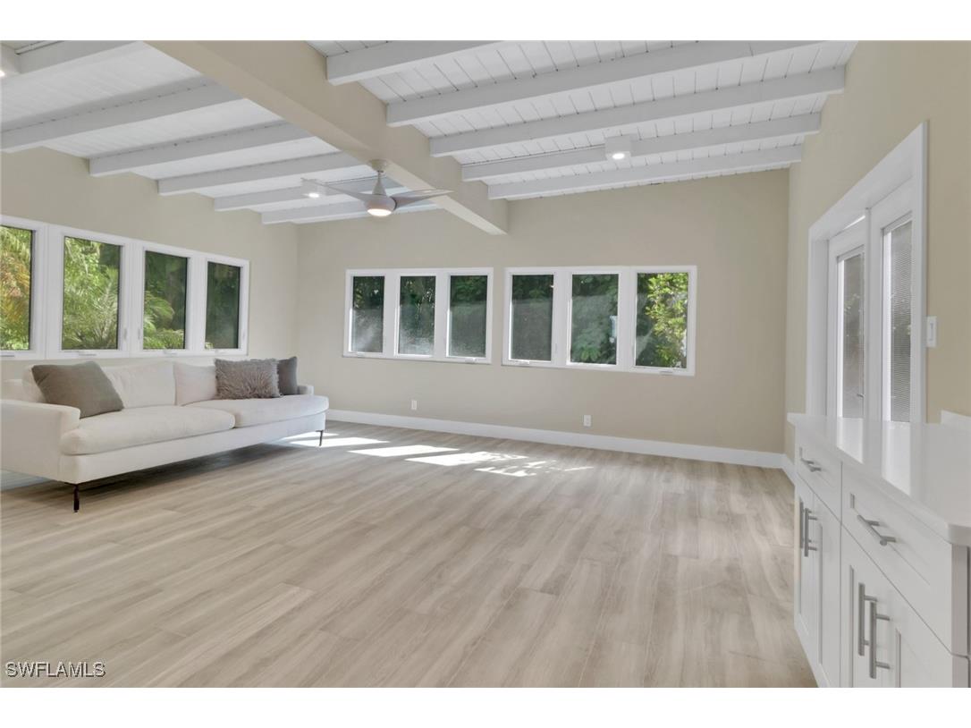 5150 Sand Dollar Lane Naples FL 34103 226000916 image2