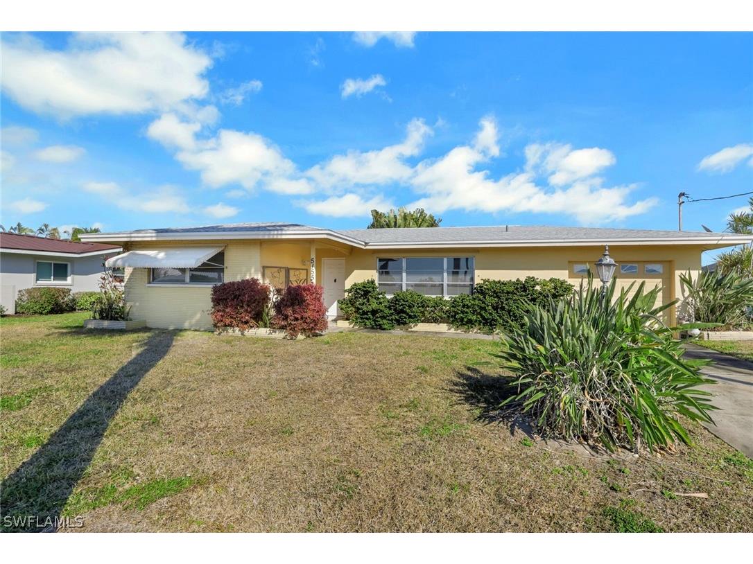 5155 Sunnybrook Court Cape Coral FL 33904 226007715 image2