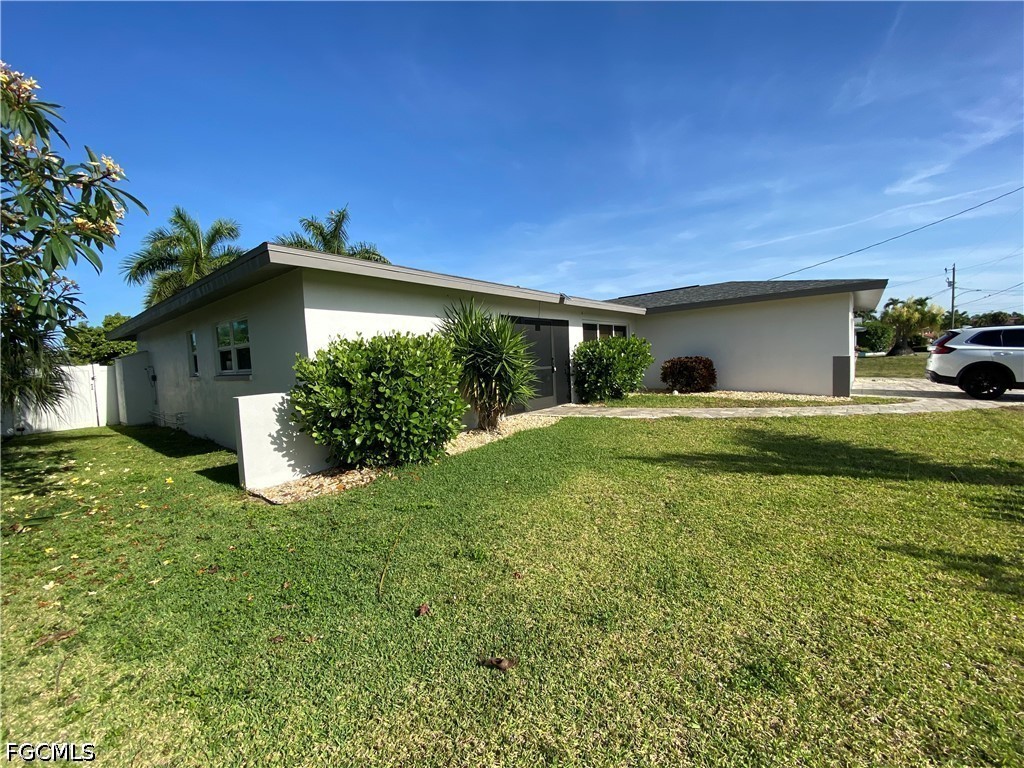 5156 Sunnybrook Court Cape Coral FL 33904 2026020968 image2