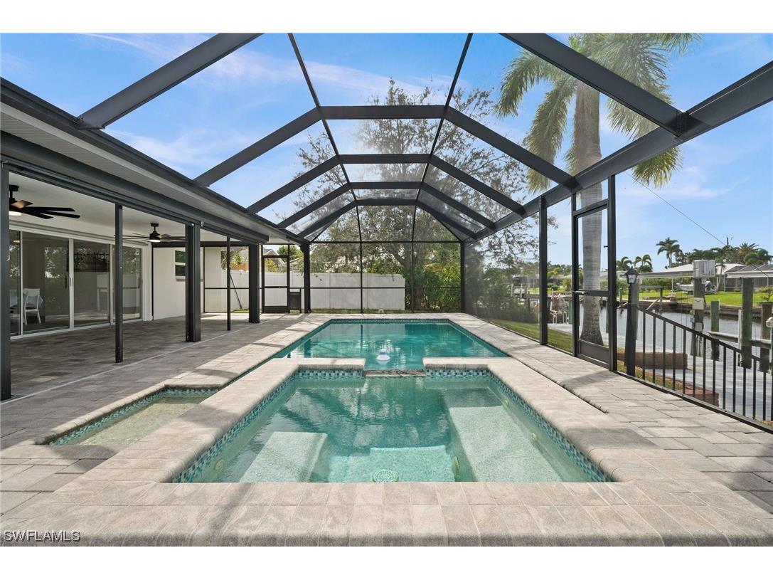 5156 Sunnybrook Court Cape Coral FL 33904 224022358 image1