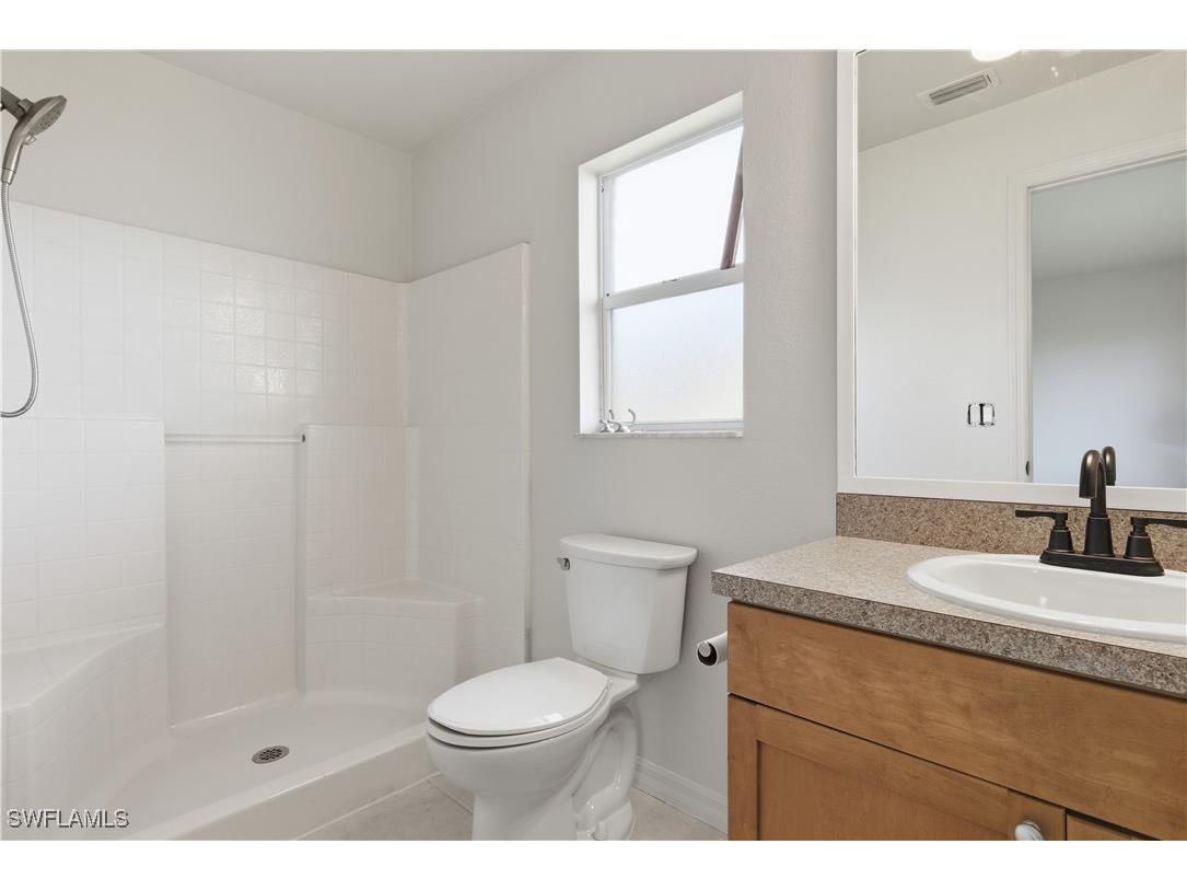 516/518 SE 5th Place Cape Coral FL 33990 226003797 image12