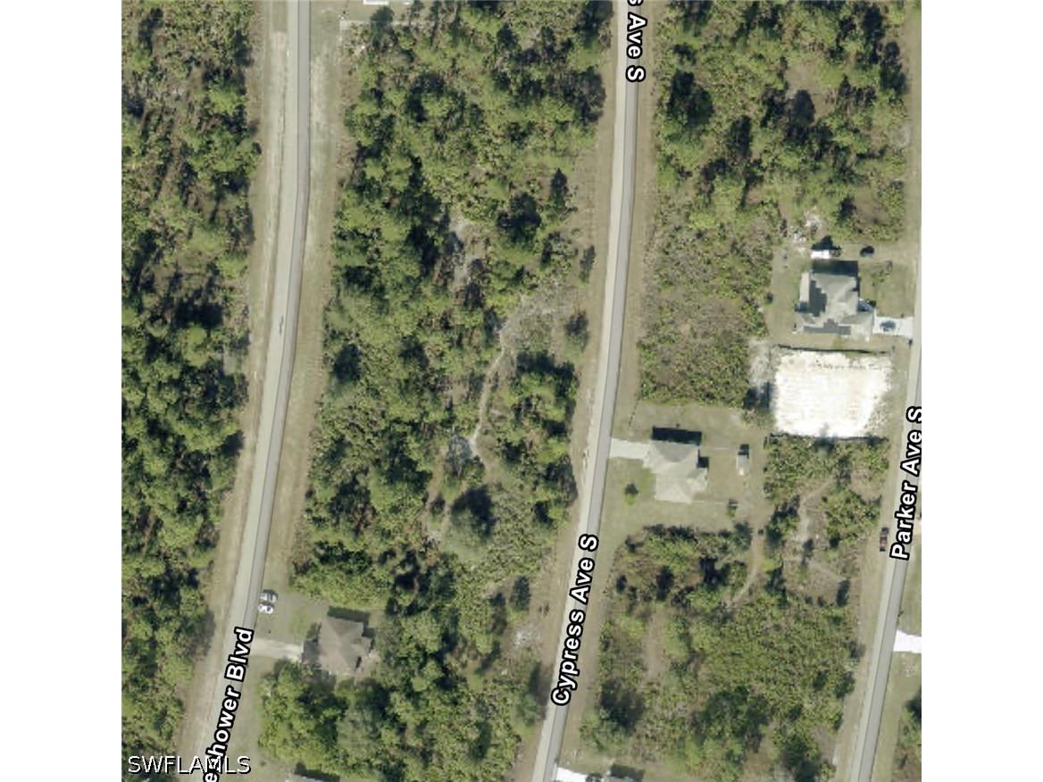 516 Cypress Avenue S Lehigh Acres FL 33974 226025063 image2