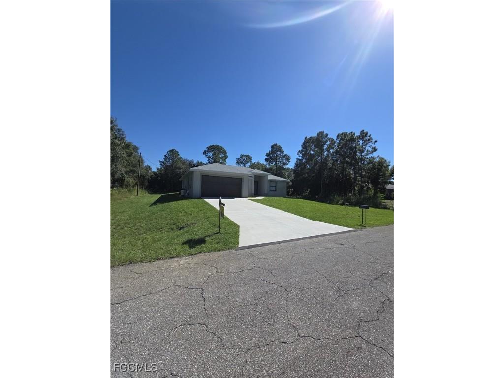 516 Dayton Avenue Lehigh Acres FL 33972 225006845 image2