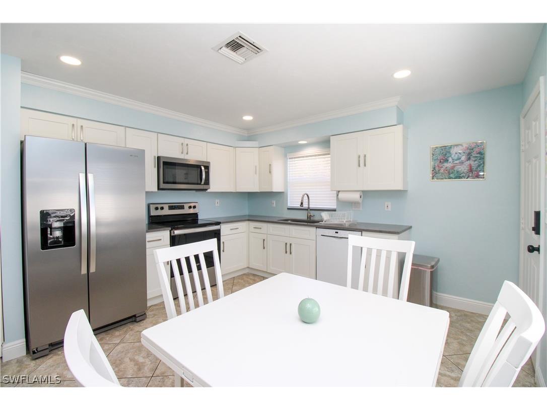 516 Gordonia Road Naples FL 34108 226006886 image39