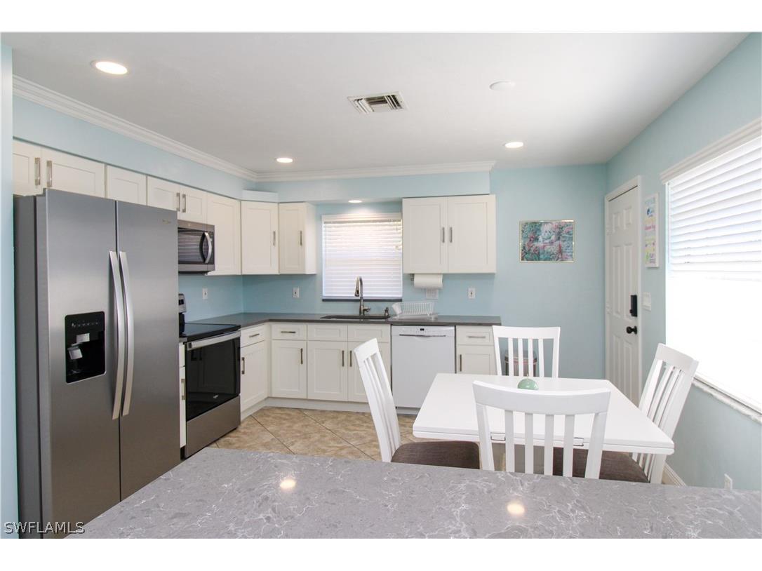 516 Gordonia Road Naples FL 34108 226006886 image4