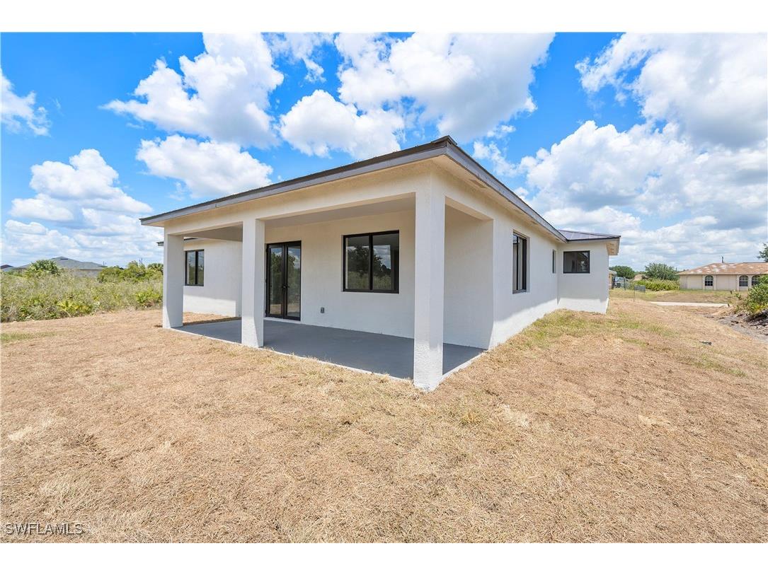 516 Kilarney Avenue S Lehigh Acres FL 33974 224070303 image4