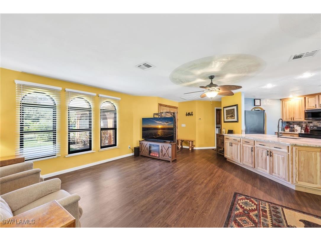 516 Lincoln Avenue Lehigh Acres FL 33972 226000053 image8