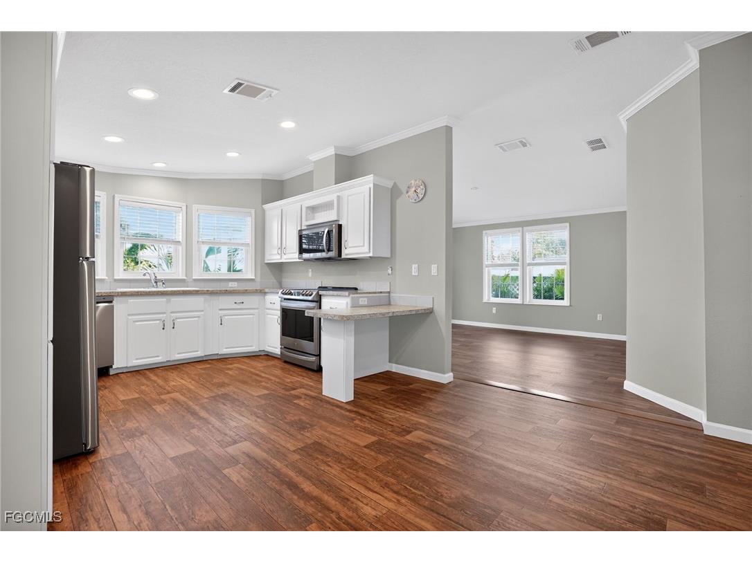 516 Menton Lane Naples FL 34112 2026003294 image10