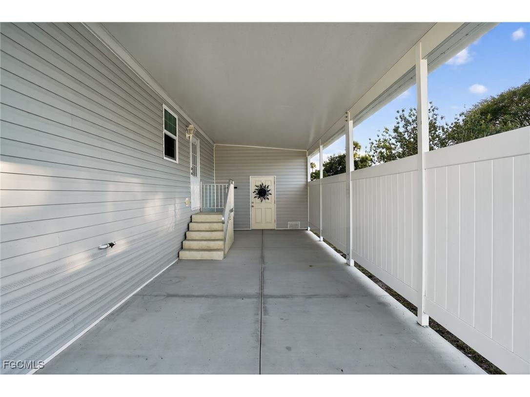 516 Menton Lane Naples FL 34112 2026003294 image24