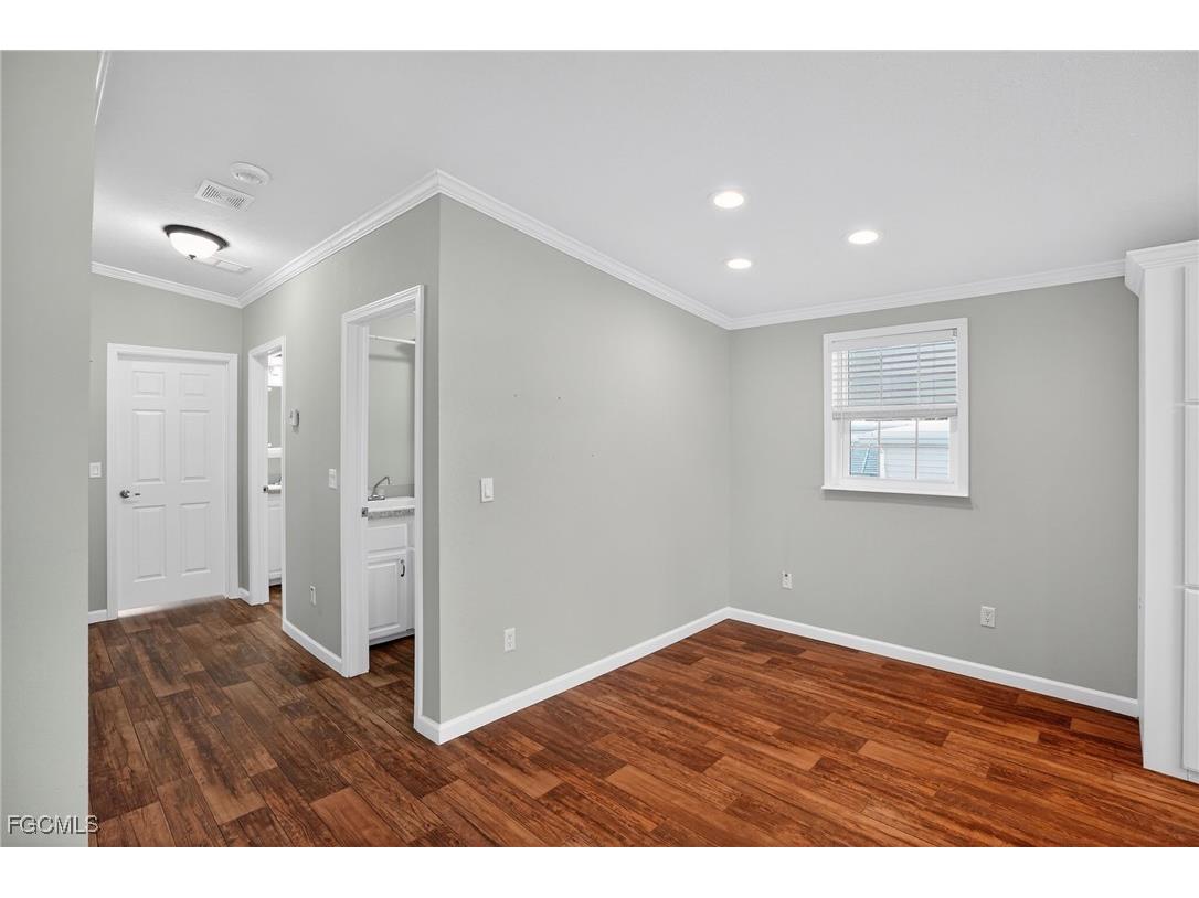 516 Menton Lane Naples FL 34112 2026003294 image8