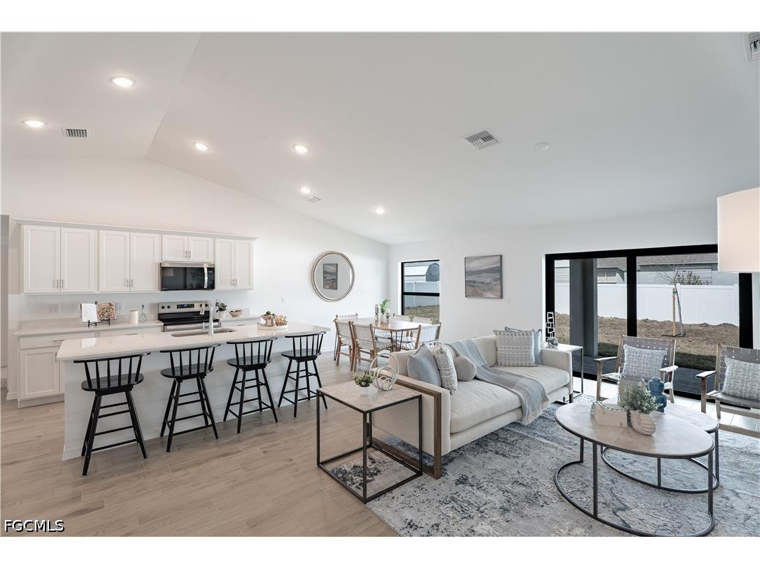 516 NW 23rd Terrace Cape Coral FL 33993 2026014178 image8