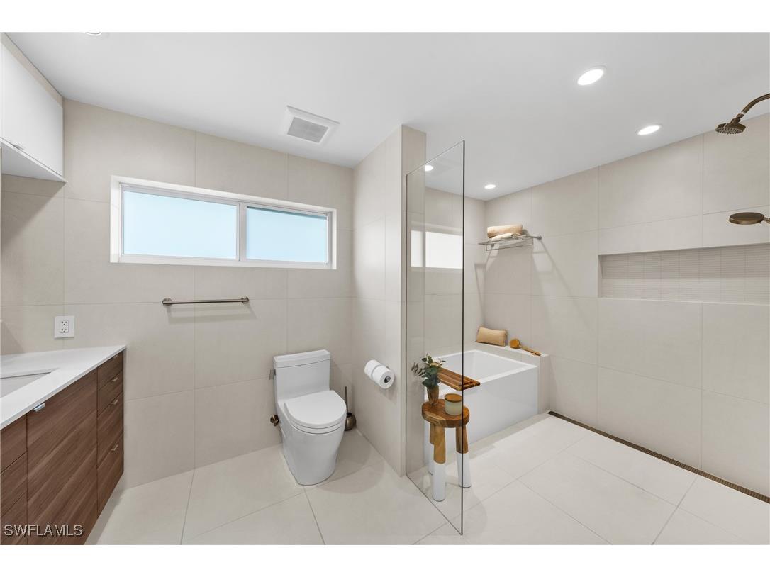 516 Neapolitan Lane Naples FL 34103 225076973 image25