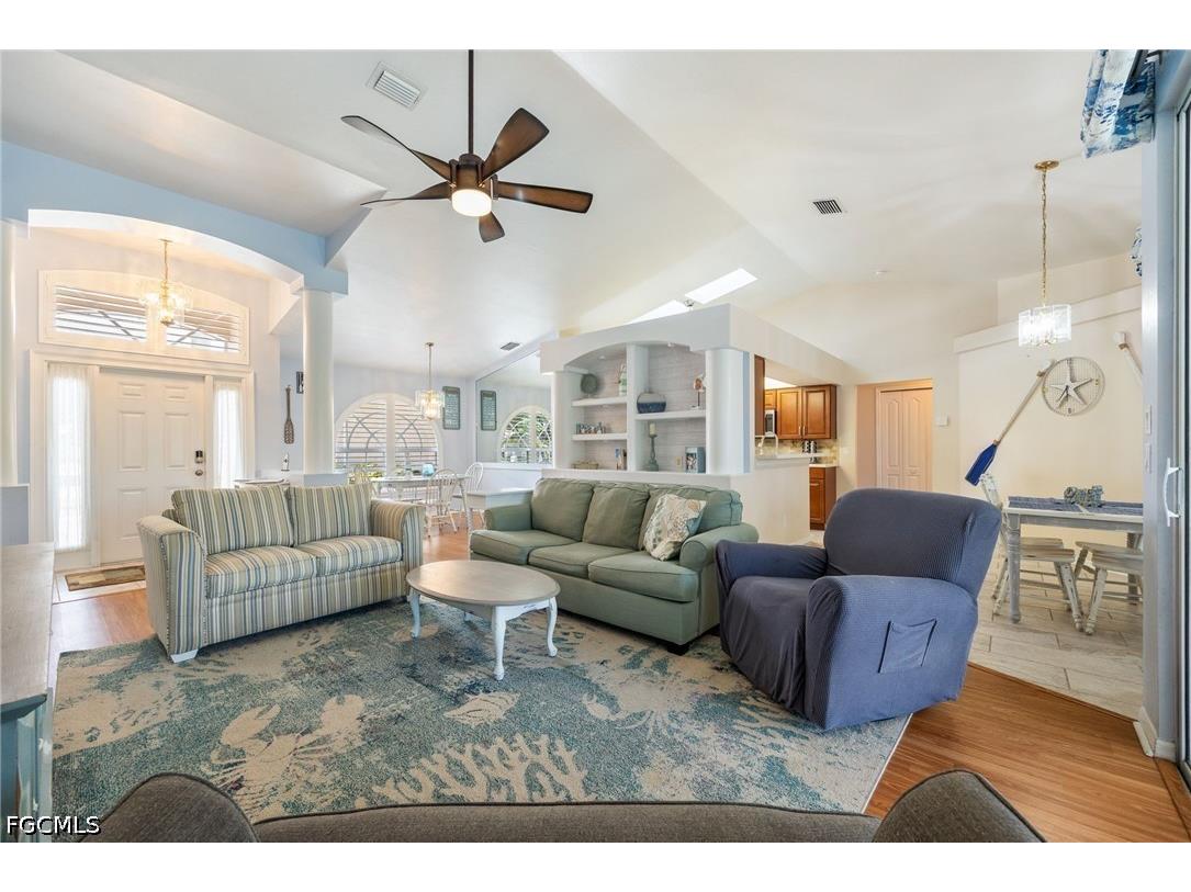 516 SE 8th Place Cape Coral FL 33990 2026020162 image10