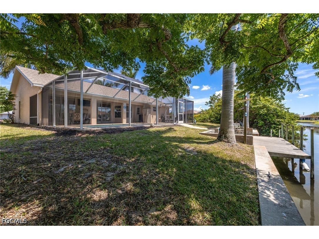 516 SE 8th Place Cape Coral FL 33990 2026020162 image33