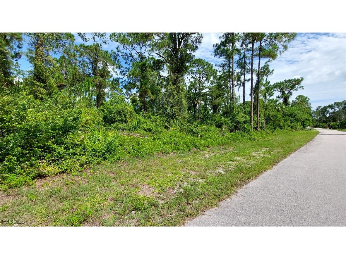 516 Summit Avenue S Lehigh Acres FL 33974 225052959 image1