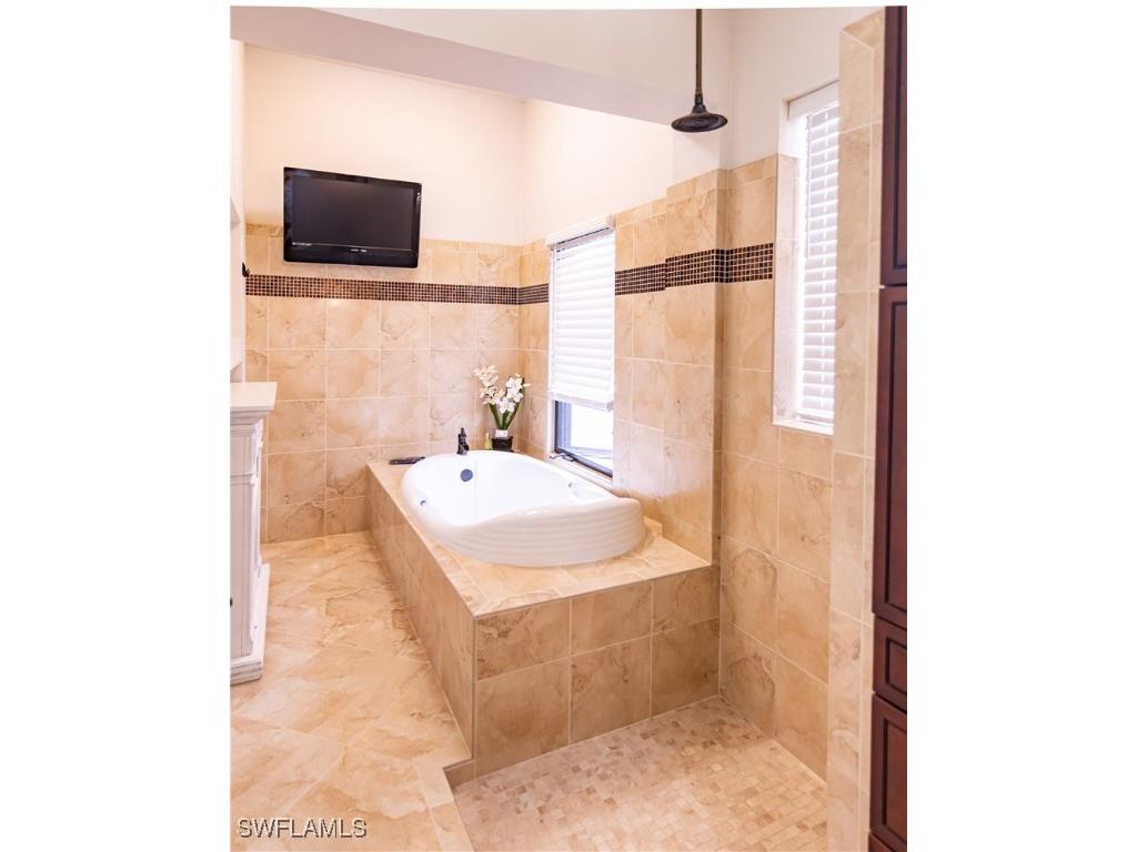 5160 Harborage Drive Fort Myers FL 33908 225060117 image23