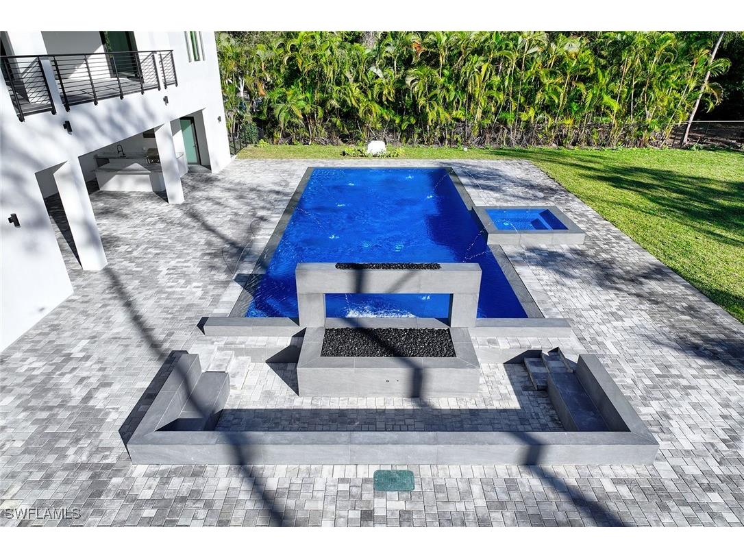 5160 Teak Wood Drive Naples FL 34119 225014307 image32