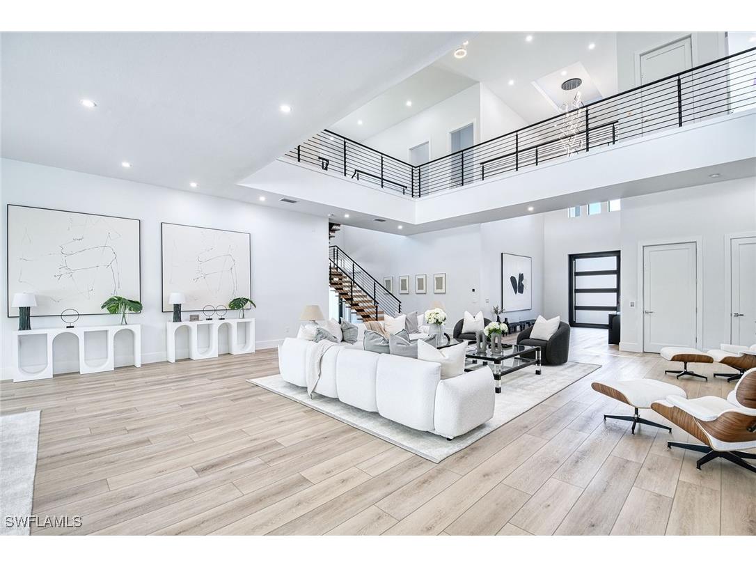 5160 Teak Wood Drive Naples FL 34119 225014307 image4