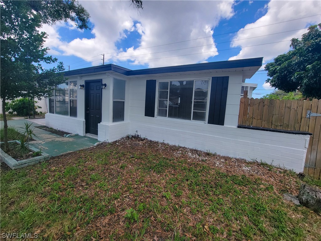 5164 Coral Way Saint Petersburg FL 33714 223050113 image1