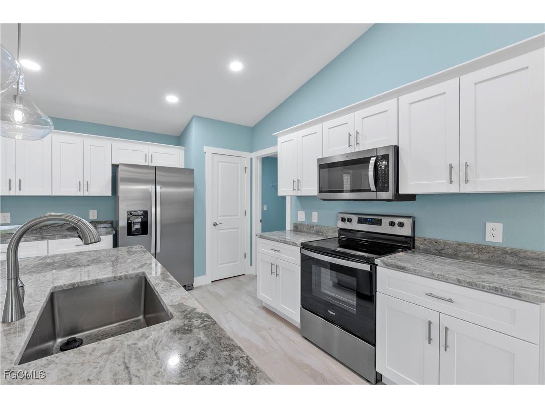 5166 Sitka Drive Saint James City FL 33956 2025004105 image11