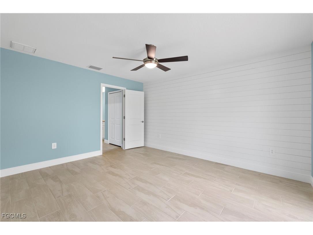 5166 Sitka Drive Saint James City FL 33956 2025004105 image17