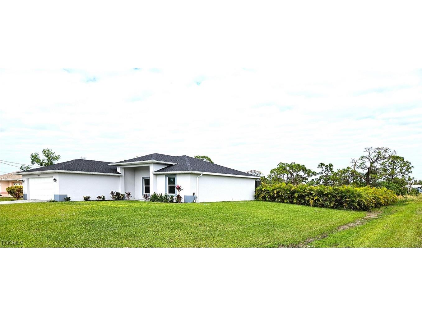 5166 Sitka Drive Saint James City FL 33956 2025004105 image4