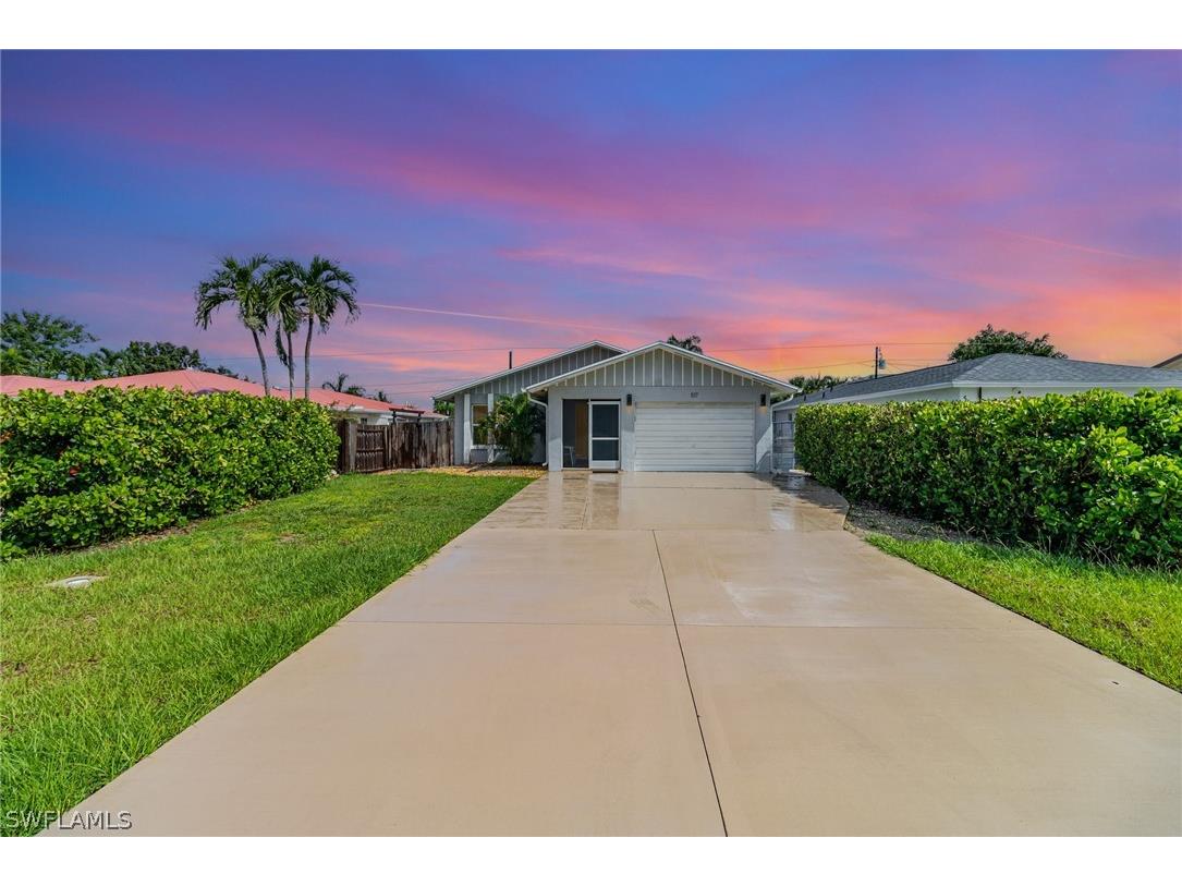 517 98th Avenue N Naples FL 34108 226007421 image1